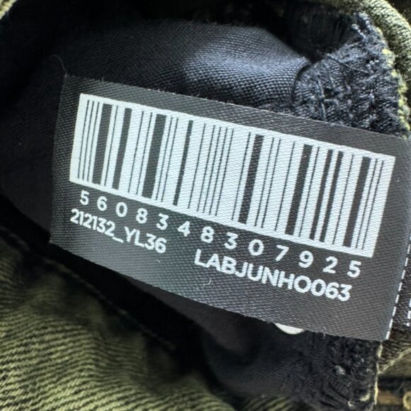 💚 PARFOIS Olive Green Denim Shorts – Size 36 (US 4) - Picture 6 of 7